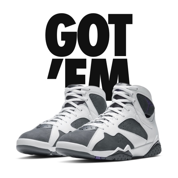 Air Jordan Retro 7s | 7.5 (M) | 9 (WMNS) - Picture 7 of 8